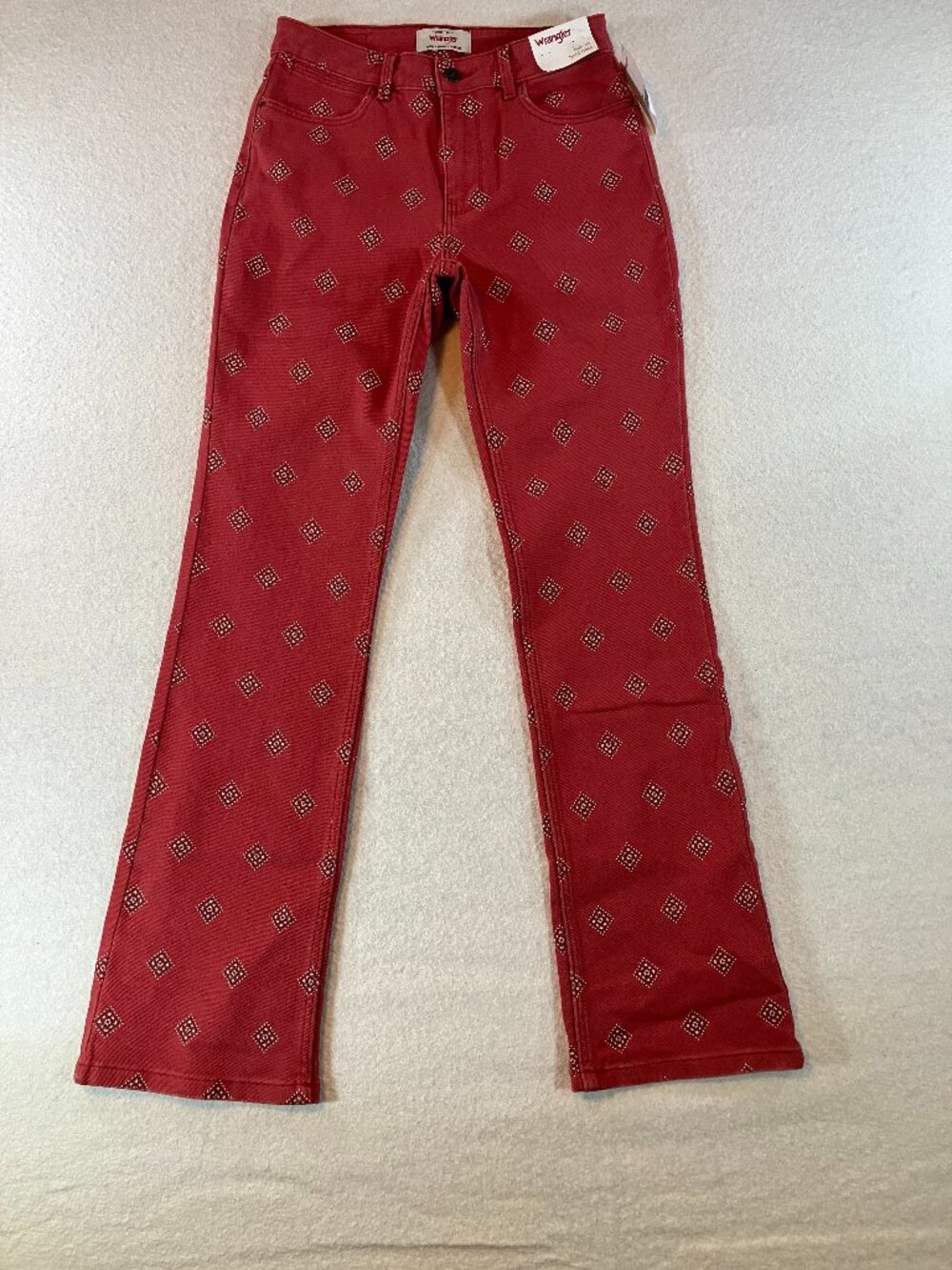 NWT Wrangler Women's High Rise Bold Bootcut Diamond Print Coral Jeans 4 X 32